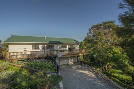 Photo of property in 12 Miro Place, Whitianga, 3510