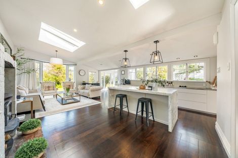 Photo of property in 33 Wairere Road, Belmont, Lower Hutt, 5010