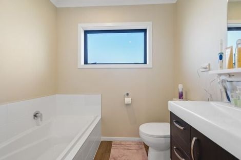 Photo of property in 63u5 Knighton Road, Hillcrest, Hamilton, 3216