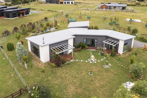 Photo of property in 134 Gladstone Road, Levin, 5571