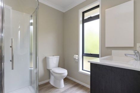 Photo of property in 54/500 Kinloch Road, Kinloch, Taupo, 3377