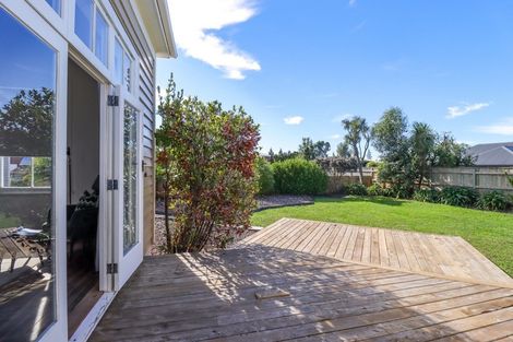 Photo of property in 9 Perrin Place, Kelvin Grove, Palmerston North, 4414