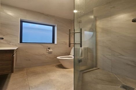 Photo of property in 85 Hutchinsons Road, Bucklands Beach, Auckland, 2014
