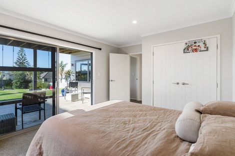 Photo of property in 11 Commodores Close, Coastlands, Whakatane, 3120