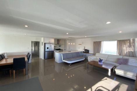 Photo of property in 5 Midshipman Court, Gulf Harbour, Whangaparaoa, 0930