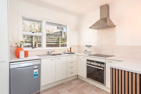 Photo of property in 134 Somerfield Street, Somerfield, Christchurch, 8024