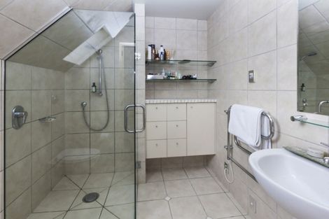 Photo of property in 5/33 Holly Road, St Albans, Christchurch, 8014