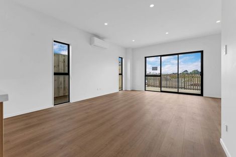 Photo of property in 53 Auranga Drive, Karaka, Papakura, 2113