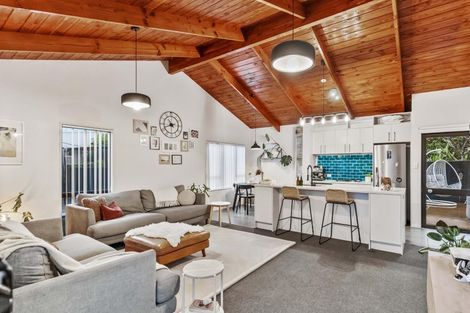 Photo of property in 6 Daytona Road, Henderson, Auckland, 0610