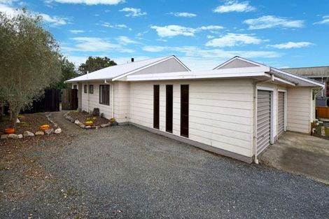Photo of property in 2 Waimea West Road, Brightwater, 7022