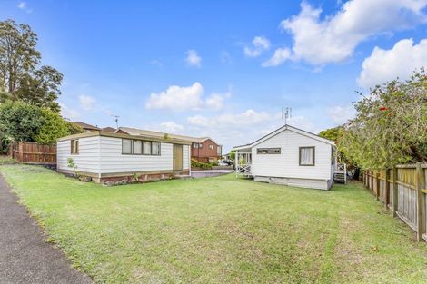 Photo of property in 43 Palmyra Way, Half Moon Bay, Auckland, 2012