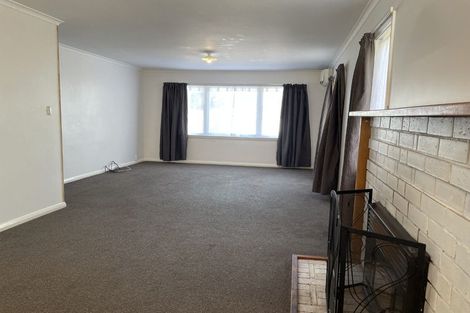 Photo of property in 12 Bristol Street, Island Bay, Wellington, 6023