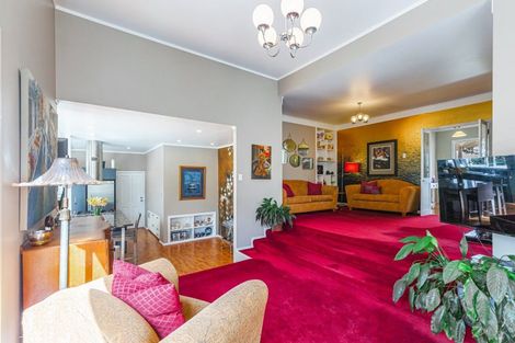 Photo of property in 10 Cassino Street, Bayswater, Auckland, 0622