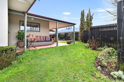 Photo of property in 7 Belgrove Drive, Waipukurau, 4200