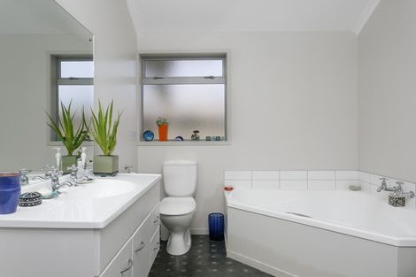 Photo of property in 63 Kaihua Road, Nukuhau, Taupo, 3330