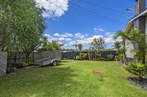 Photo of property in 21 Station Road, Te Kamo, Whangarei, 0112