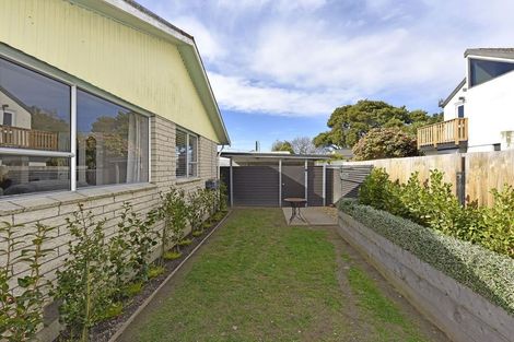 Photo of property in 1/9a Avonhead Road, Avonhead, Christchurch, 8042