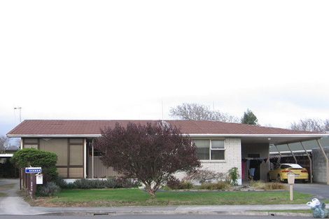 Photo of property in 4a Tiraumea Street, Palmerston North, 4410