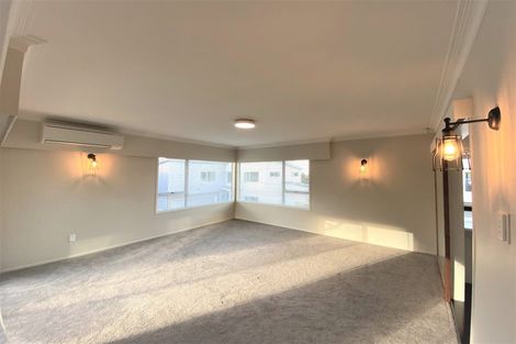 Photo of property in 32a Tirimoana Road, Te Atatu South, Auckland, 0602