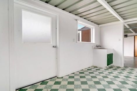 Photo of property in 2/5 Carolyn Street, Manukau, Auckland, 2025