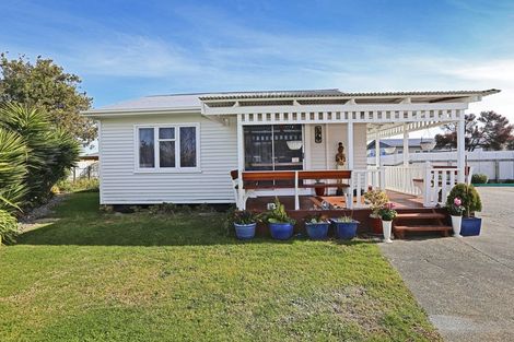 Photo of property in 5 Kelvin Road, Maraenui, Napier, 4110