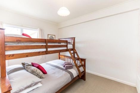 Photo of property in Mt View Flats, 6 The Mall, Mount Maunganui, 3116