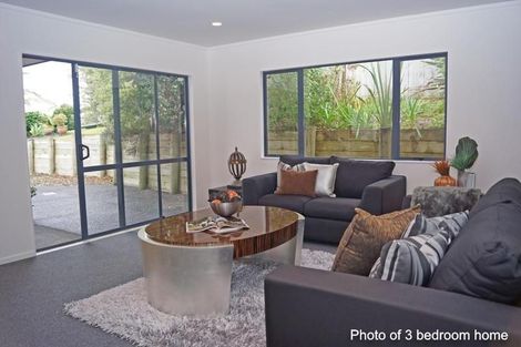 Photo of property in 58 Hewlett Road, Massey, Auckland, 0614