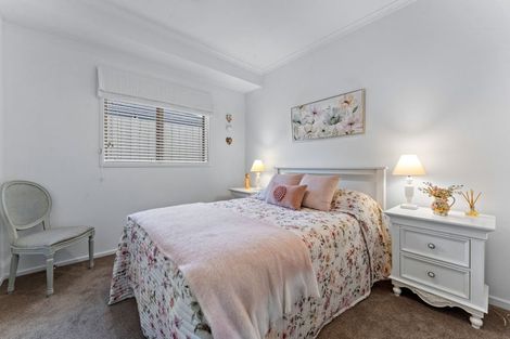 Photo of property in 5 Sophia Place, Karaka, Papakura, 2113