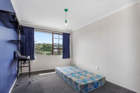 Photo of property in 17 Observatory Close, Whitby, Porirua, 5024