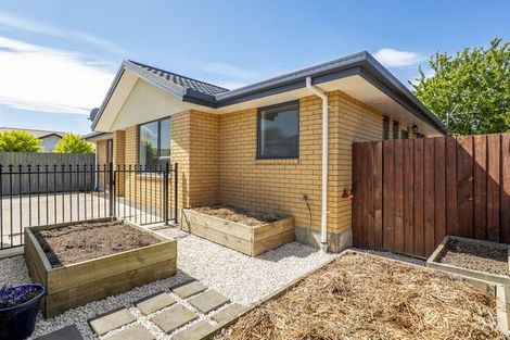 Photo of property in 25a Parnwell Street, Burwood, Christchurch, 8083