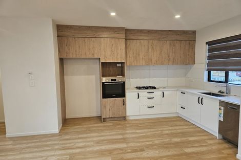 Photo of property in 85 Hutchinsons Road, Bucklands Beach, Auckland, 2014