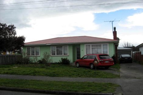 Photo of property in 86 Cameron Crescent, Masterton, 5810