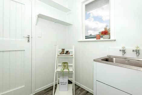 Photo of property in 10 Tui Street, Outer Kaiti, Gisborne, 4010