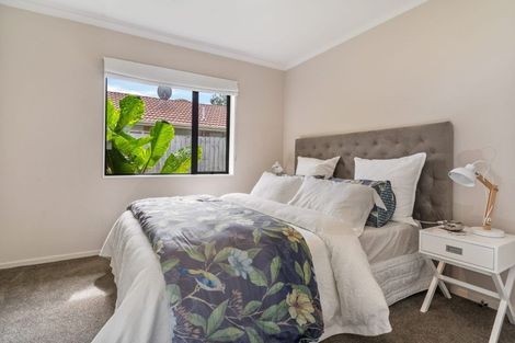 Photo of property in 94a Palmers Road, Clendon Park, Auckland, 2103