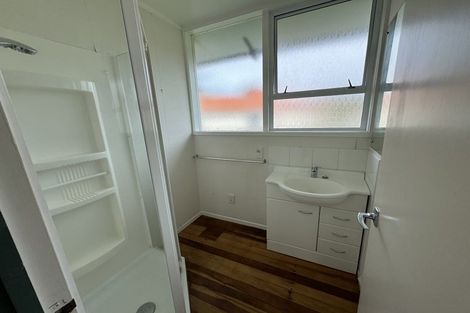 Photo of property in 97 Atkinson Road, Titirangi, Auckland, 0604