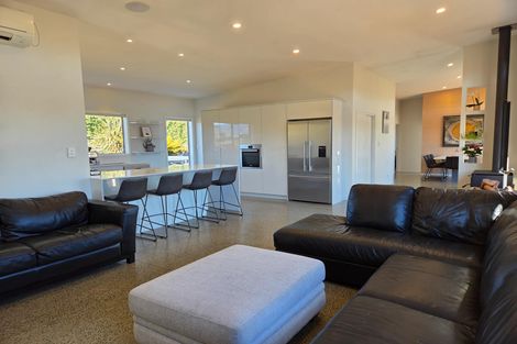 Photo of property in 10 Manning Place, Lake Tekapo, 7999