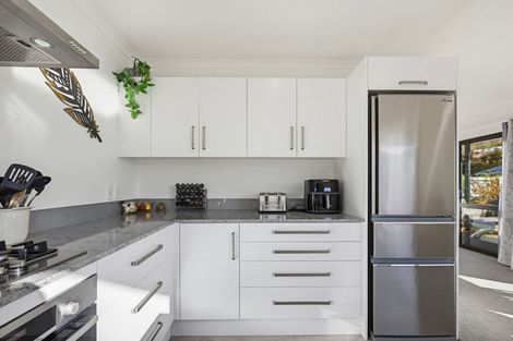 Photo of property in Brown Acre, 52/53 Parker Street, Motueka, 7120
