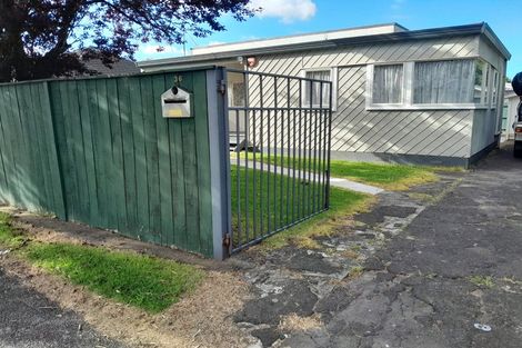 Photo of property in 1/36 Jellicoe Road, Manurewa, Auckland, 2102