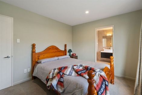 Photo of property in 7 Strathcarron Place, Broomfield, Christchurch, 8042