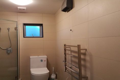 Photo of property in 208 Don Buck Road, Massey, Auckland, 0614