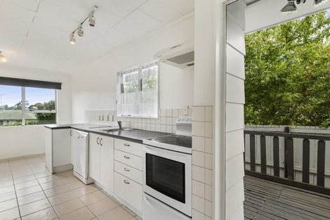 Photo of property in 2/8 Helena Street, Massey, Auckland, 0614