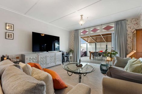 Photo of property in 173 Waihi Road, Hawera, 4610