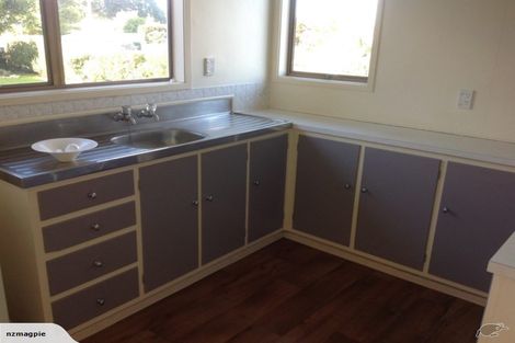 Photo of property in 73 Brandon Street, Featherston, 5710