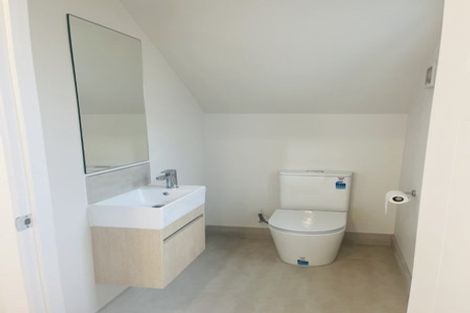 Photo of property in 7a Hinau Street, New Lynn, Auckland, 0600