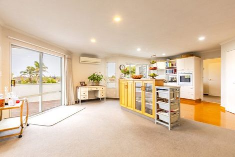 Photo of property in 83 Hetley Crescent, Taradale, Napier, 4112