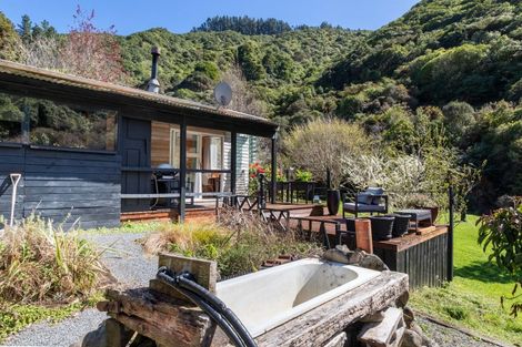 Photo of property in 162 Moonshine Hill Road, Riverstone Terraces, Upper Hutt, 5371