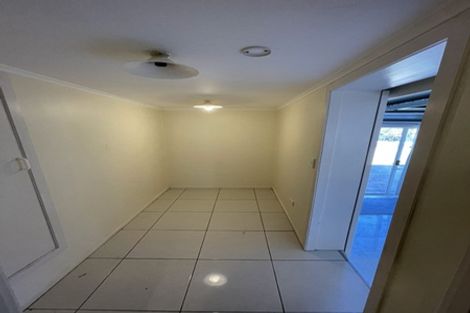 Photo of property in 84 Marlborough Avenue, Glenfield, Auckland, 0629