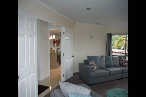 Photo of property in 5 Trillick Place, Tuakau, 2121