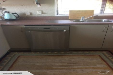 Photo of property in 10 Mamaku Street, Paraparaumu, 5032