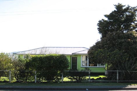 Photo of property in 12 Montgomery Street, Waipukurau, 4200